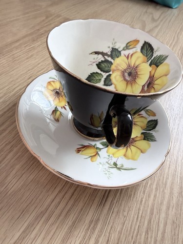 Old royal bone china england - old,
