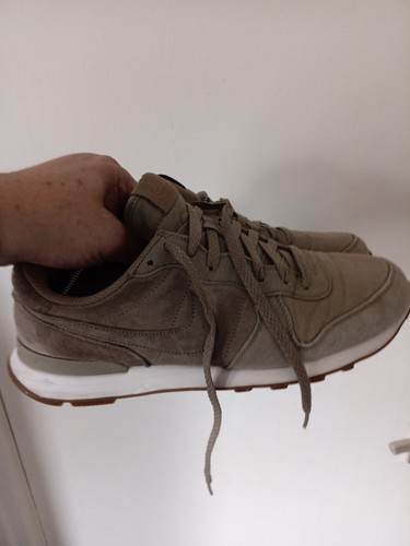 Nike internationalist size9 - nike,