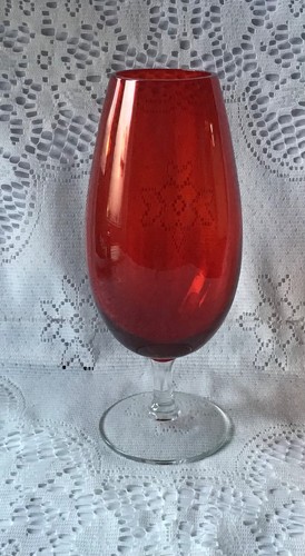 Retro ruby red - ruby, vase