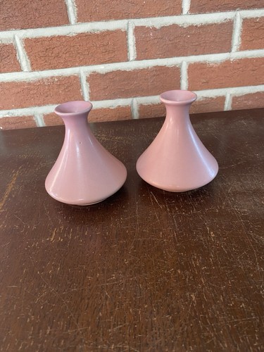 Very old vases ins high - very,