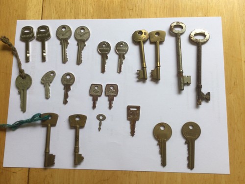 Old vintage keys - old, job