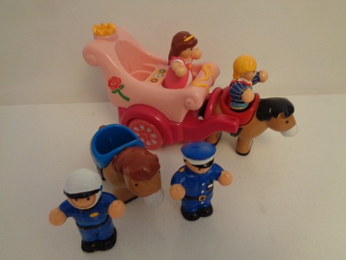 Wow toys ffgures - toys, figure