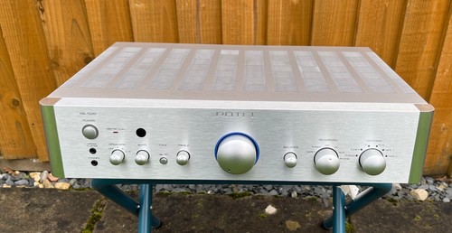 Rotel 1520 integrated - rotel,