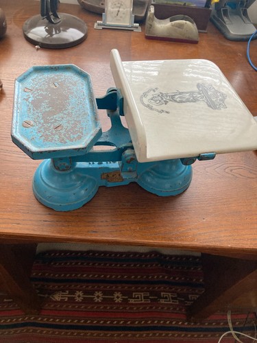 Vintage butchers scales - vintage,
