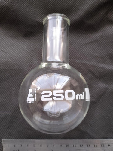 Lab glassware branded round - e-lab,
