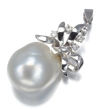 Auth Mikimoto Pendant Baroque