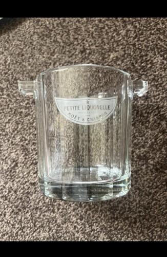 Vintage moët chandon petite - vintage,