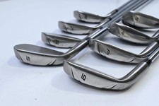 Taylormade RBZ Irons / 5-PW+GW+SW / Stiff Flex TaylorMade RBZ Shafts