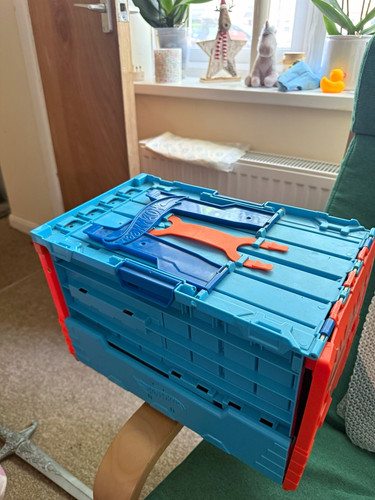 Hot wheels city foldaway - city,