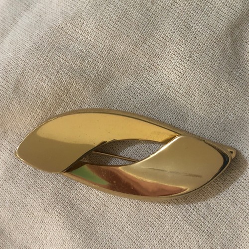Vintage gold tone brooch by - vintage,