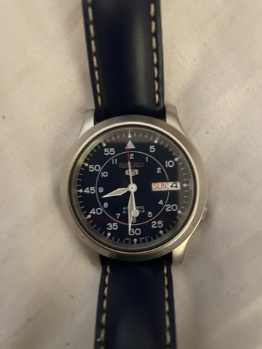 Seiko automatic blue dial - seiko,