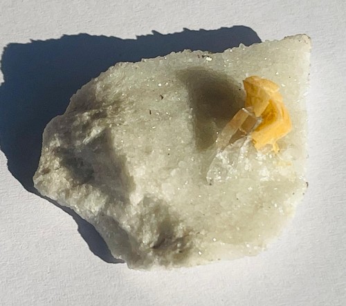Quartz with dolomite - dolomite, on