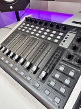 Behringer X Touch Compact