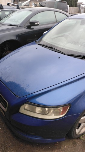 Volvo s40 breaking - d5,