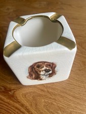 WADE ASHTRAY CUBE SHAPE  Vintage Wade. Dog Design