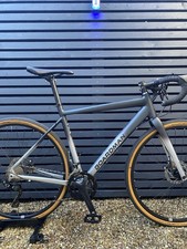 Boardman ADV 8.9 • Medium • Gravel CX Road Bike | Tour Commute All round Cycle