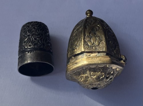 Hallmarked sterling thimble