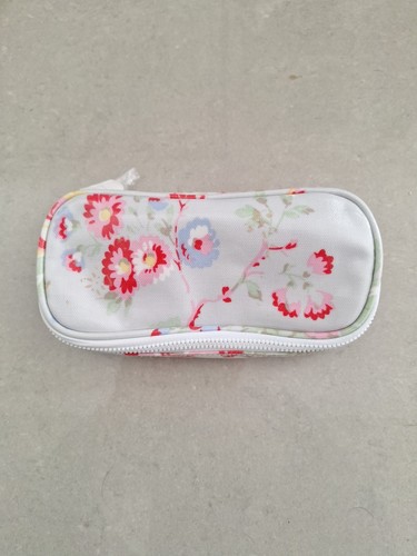 New cath kidston glasses case - kidston,