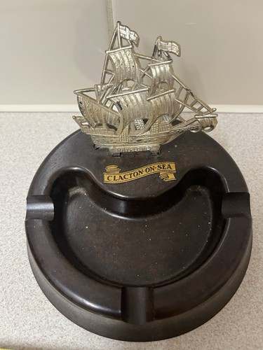 Rare vintage bakelite ashtray - vintage,