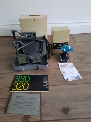 Vintage polaroid automatic 320 - polaroid,