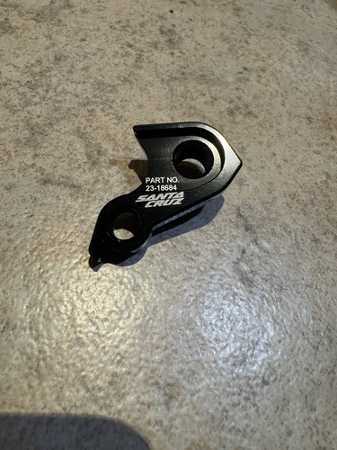 Santa cruz derailleur hanger - santa,