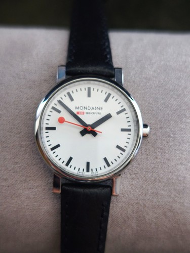 Official swiss railways watch - official,