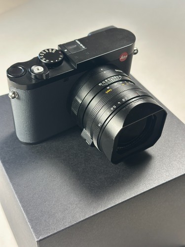 Leica digital camera - q3, 43