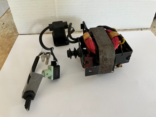 Singer sewing machine - singer,