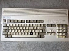 Amiga Commodore A1200 (see