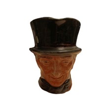 Toby Jug Royal Doulton small height 5cm/2 1/4 inch  John Peel, perfect condition