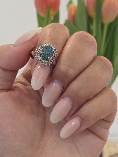 9ct gold opal diamond - gold,