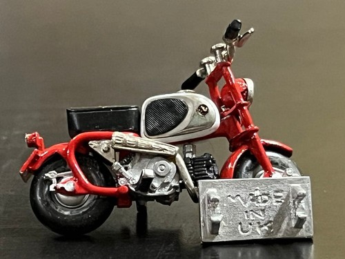 Honda cz100 white metal - white, mini