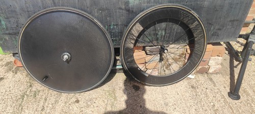Track deep section and disc - section,
