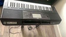 Yamaha PSR-SX700 Digital Workstation Keyboard - Excellent Condition - Original