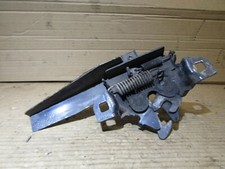 Isuzu Trooper Duty Mk2 bonnet catch release latch pawl