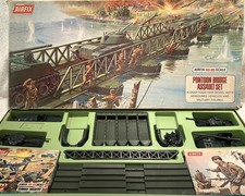 Vintage 1970’s AIRFIX HO OO