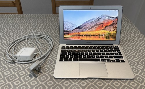 Apple macbook air inch - 11-inch, mid
