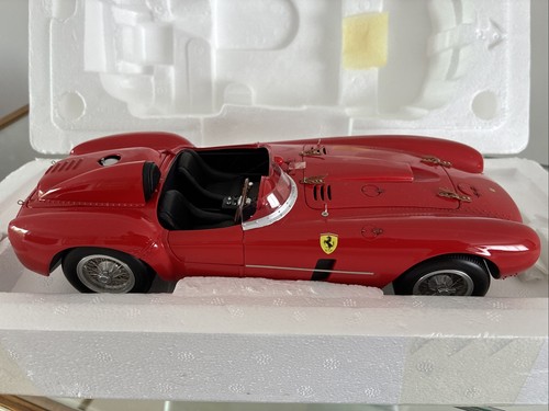 Bbr scale diecast ferrari - scale,