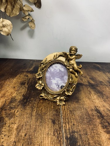 Vintage victorian style resin - vintage,