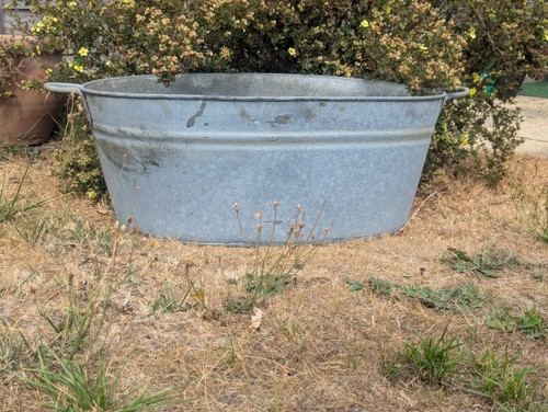 Vintage galvanised tin - vintage, bathtub
