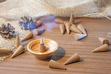 TRUE Oud aroma Incense Cones 25pc BUY 2 GET 1 FREE! (ADD 3 TO QUALIFY)