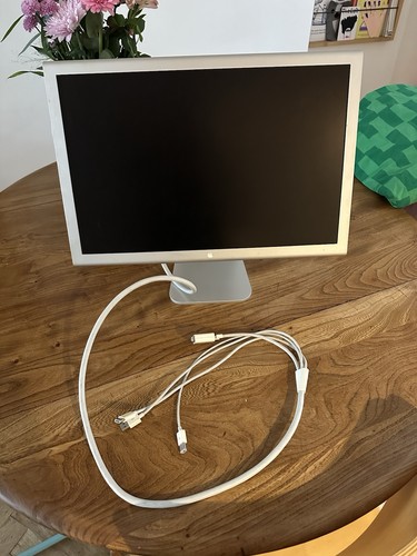 Apple cinema display lcd - apple,