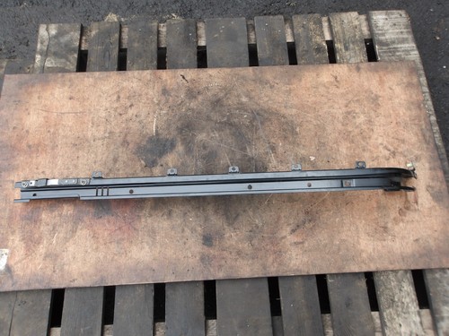 Peugeot expert loading - o/s,