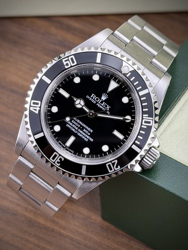 Rolex submariner 14060m - |, |