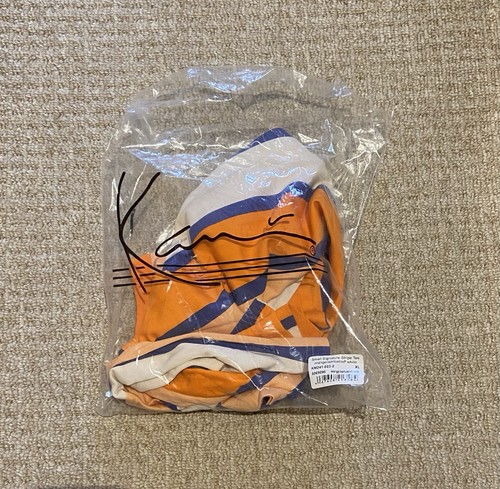 Orange and black - orange,