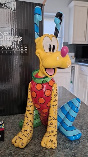 Disney showcase collection - disney,