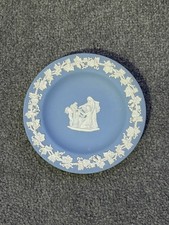 Wedgewood Blue & White Pin