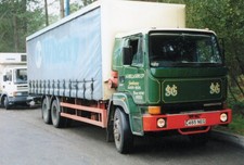 COL PHOTO: S G HILL & SONS (SANDY) LEYLAND CONSTRUCTOR 6 WHEEL CURTAINSIDER