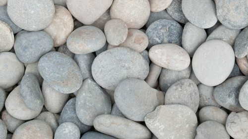 Flat silver pebbles 80mm - flat, 30-80mm