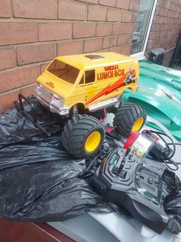 Monster truck van - rc,